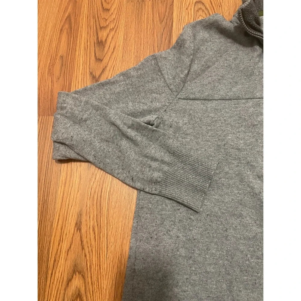 The North Face Quarter Zip Sweater Mens Medium Gray Fleece Lined